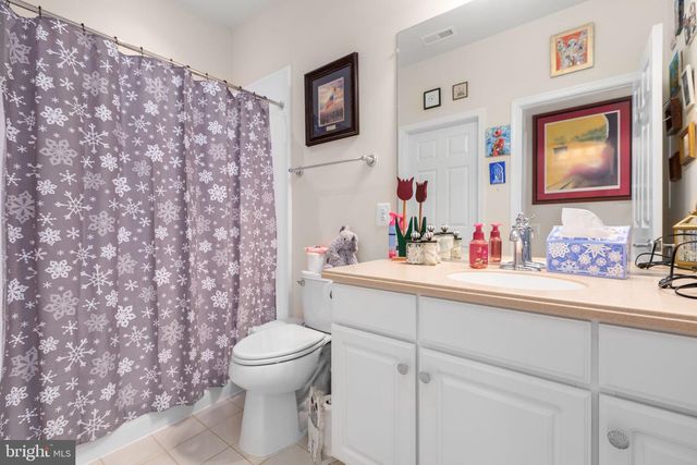 6 WHALEBACK LN, Fredericksburg, VA 22406