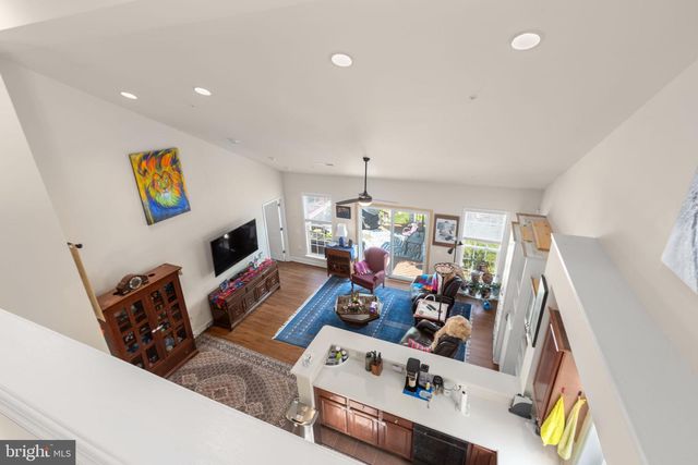 6 WHALEBACK LN, Fredericksburg, VA 22406