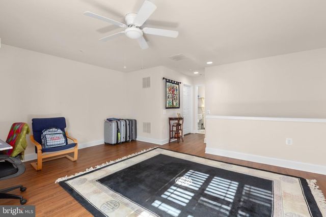 6 WHALEBACK LN, Fredericksburg, VA 22406