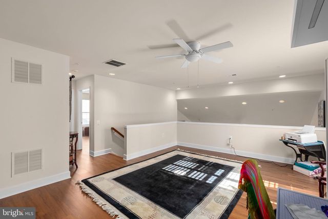 6 WHALEBACK LN, Fredericksburg, VA 22406