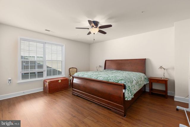 6 WHALEBACK LN, Fredericksburg, VA 22406