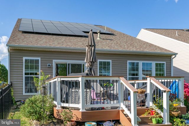 6 WHALEBACK LN, Fredericksburg, VA 22406