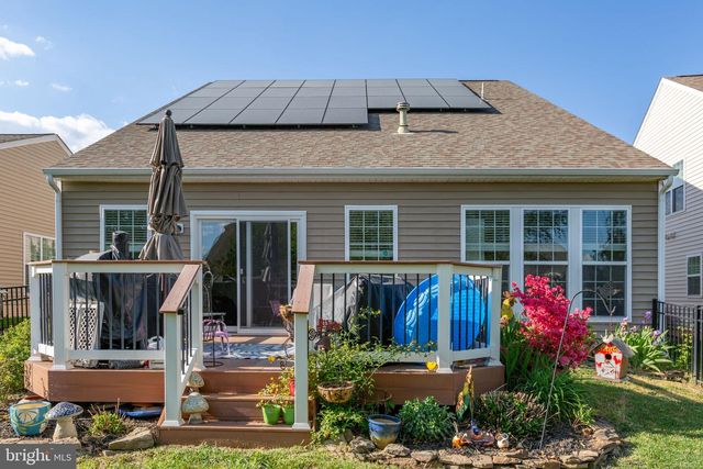 6 WHALEBACK LN, Fredericksburg, VA 22406