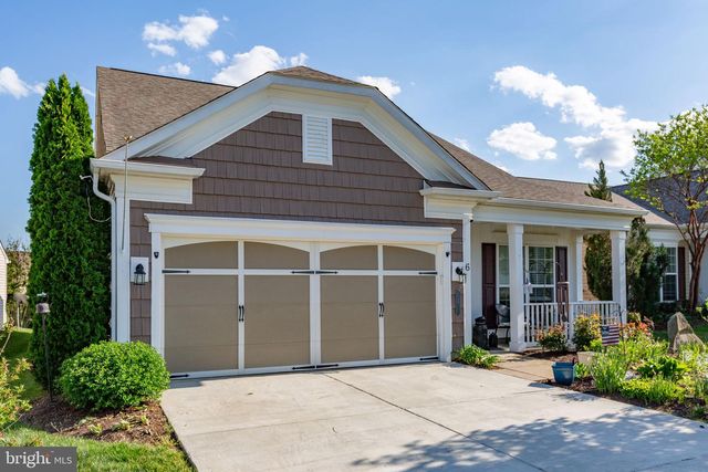 6 WHALEBACK LN, Fredericksburg, VA 22406