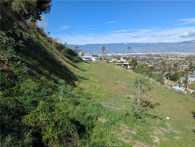11640 Richardson, Loma Linda, CA 92354