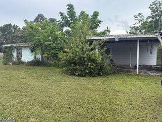 1235 Gramac DR, North Fort Myers, FL 33917