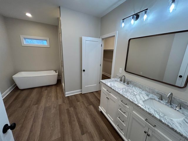 775 CORDOVA CV, Savannah, TN 38372