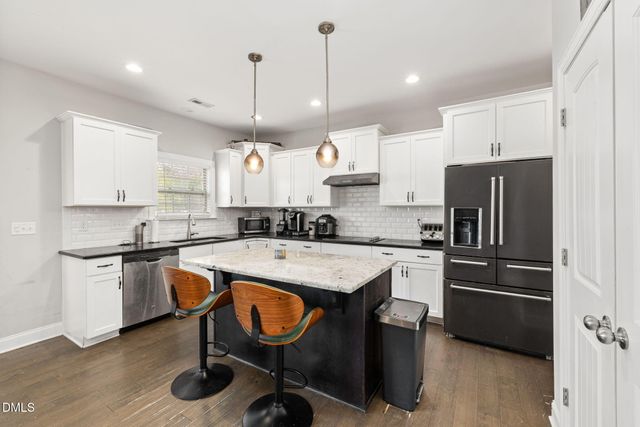 1605 Stone Wealth Drive, Knightdale, NC 27545