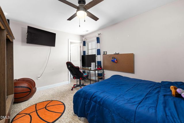 1605 Stone Wealth Drive, Knightdale, NC 27545