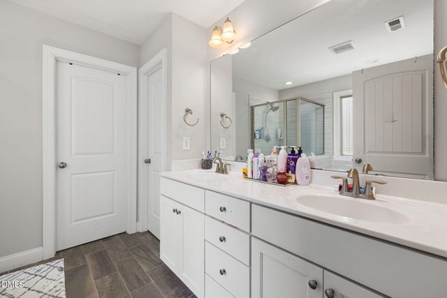 1605 Stone Wealth Drive, Knightdale, NC 27545