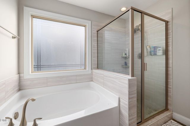 1605 Stone Wealth Drive, Knightdale, NC 27545