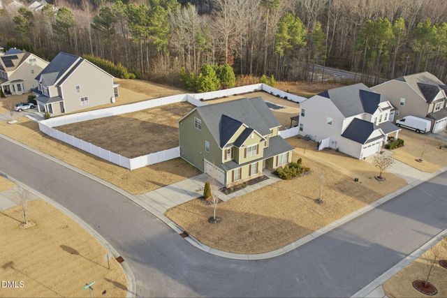 1605 Stone Wealth Drive, Knightdale, NC 27545