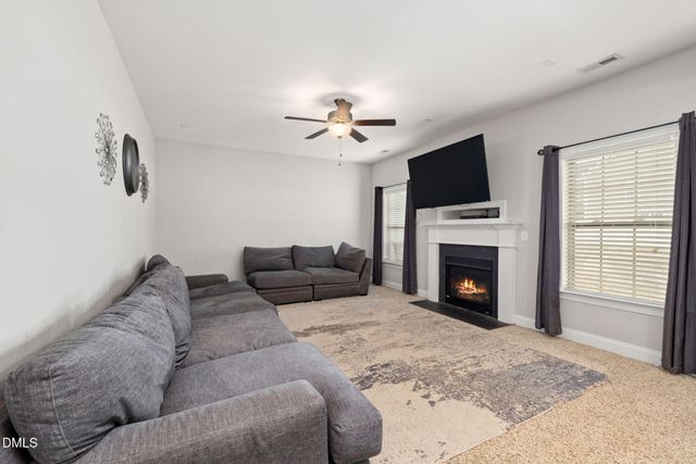 1605 Stone Wealth Drive, Knightdale, NC 27545