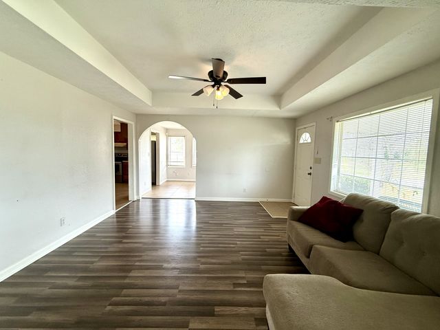 123 Corinth Rd, Mount Juliet, TN 37122