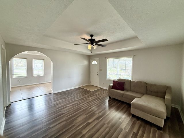 123 Corinth Rd, Mount Juliet, TN 37122