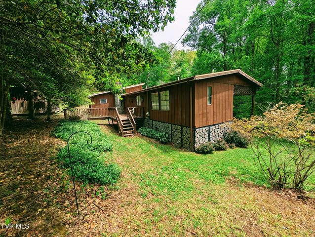 380 Hospital Drive, Clintwood, VA 24228