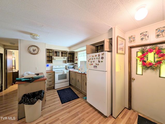 380 Hospital Drive, Clintwood, VA 24228