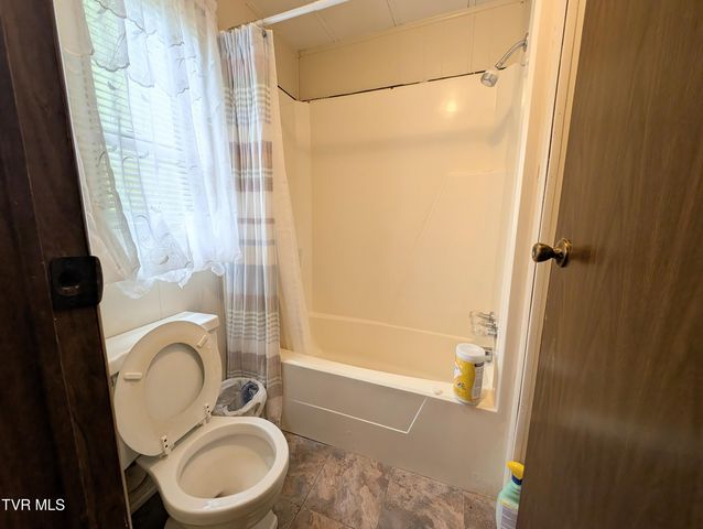 380 Hospital Drive, Clintwood, VA 24228