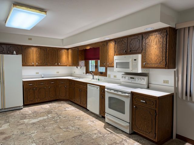 613 Fairlane Drive, Joliet, IL 60435