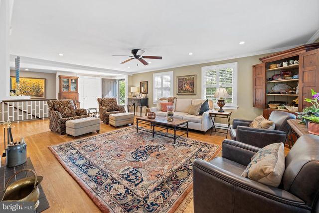 1107 QUEENS WAY, West Chester, PA 19382