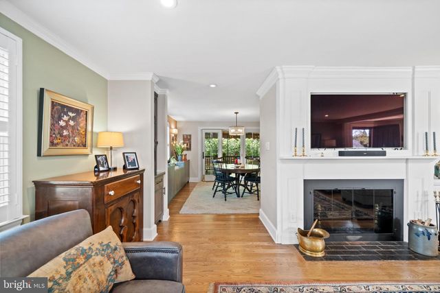 1107 QUEENS WAY, West Chester, PA 19382