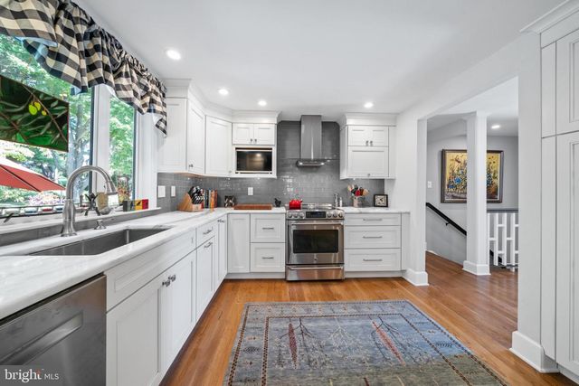 1107 QUEENS WAY, West Chester, PA 19382