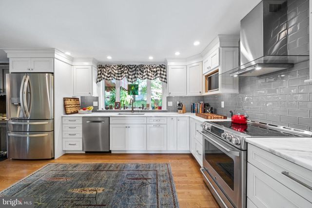 1107 QUEENS WAY, West Chester, PA 19382