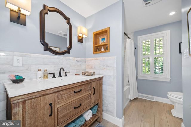 1107 QUEENS WAY, West Chester, PA 19382