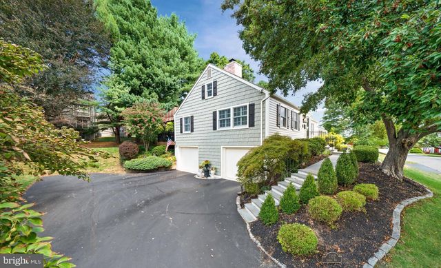 1107 QUEENS WAY, West Chester, PA 19382