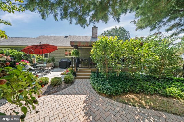 1107 QUEENS WAY, West Chester, PA 19382