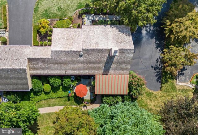 1107 QUEENS WAY, West Chester, PA 19382