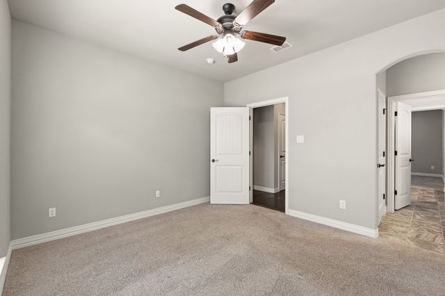 108 Odonna Drive, Waxahachie, TX 75165