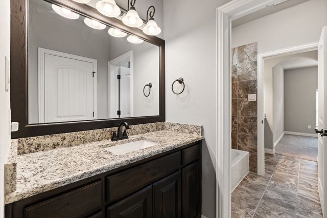 108 Odonna Drive, Waxahachie, TX 75165