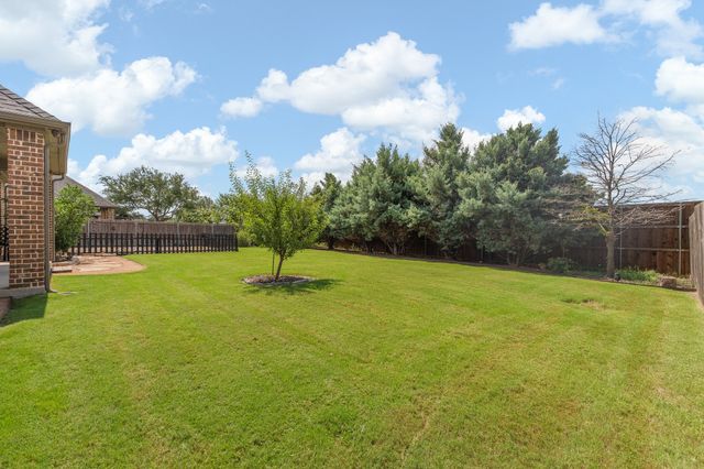 108 Odonna Drive, Waxahachie, TX 75165