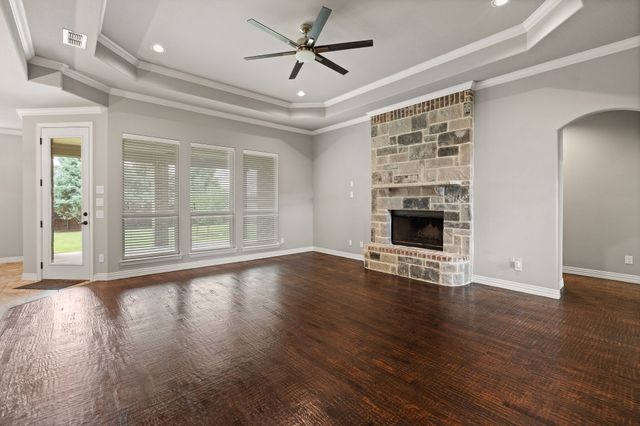 108 Odonna Drive, Waxahachie, TX 75165