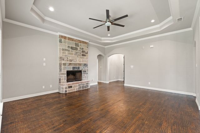 108 Odonna Drive, Waxahachie, TX 75165