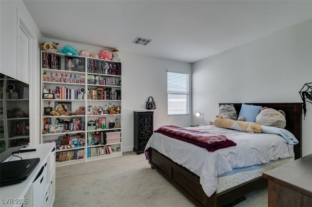 8741 Grand Pass Court, Las Vegas, NV 89113