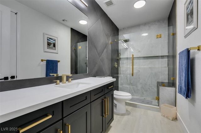 8741 Grand Pass Court, Las Vegas, NV 89113