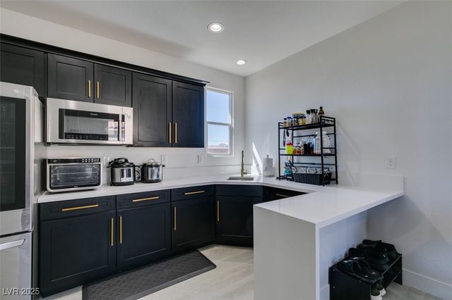 8741 Grand Pass Court, Las Vegas, NV 89113