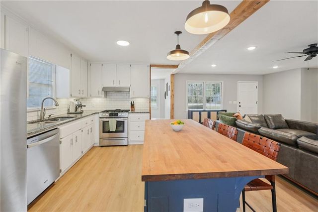 1600 Mountain Trace, Canton, GA 30114