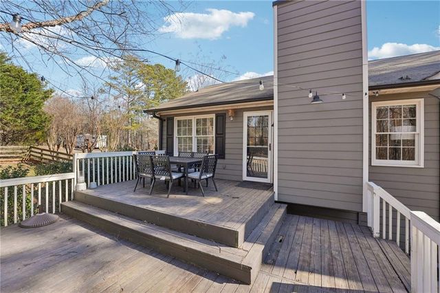 1600 Mountain Trace, Canton, GA 30114