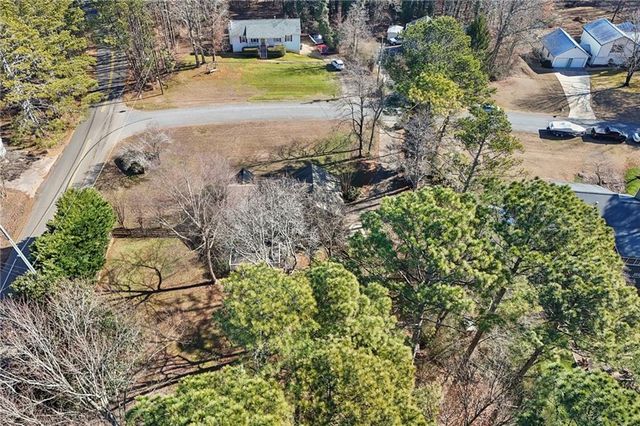 1600 Mountain Trace, Canton, GA 30114