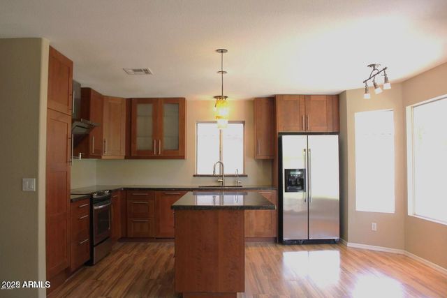 1221 W CHICAGO Street, Chandler, AZ 85224