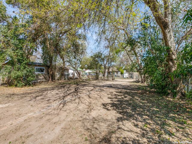 311 Cottonwood, San Antonio, TX 78214