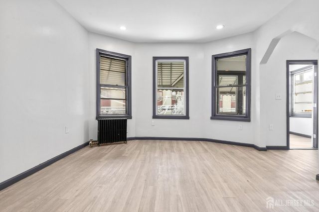 211 North 13th Street 2, Newark, NJ 07107