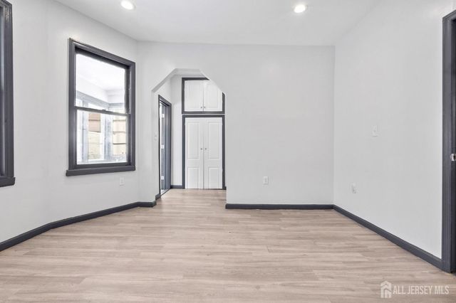 211 North 13th Street 2, Newark, NJ 07107