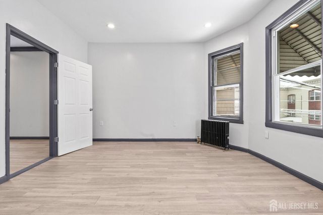 211 North 13th Street 2, Newark, NJ 07107