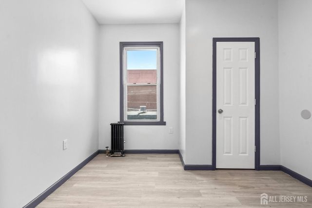 211 North 13th Street 2, Newark, NJ 07107