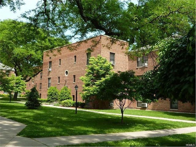 208 Richbell Road C4, Mamaroneck, NY 10543