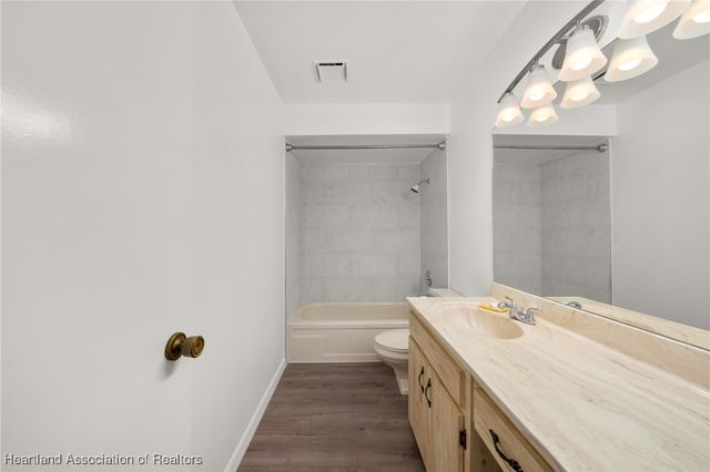 3 A Miracle Avenue D, Avon Park, FL 33825